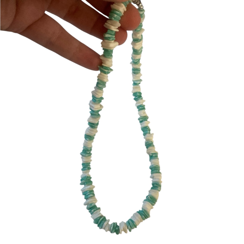 Vintage Pukka Shell Necklace- Sea Green & White- Beautiful!
